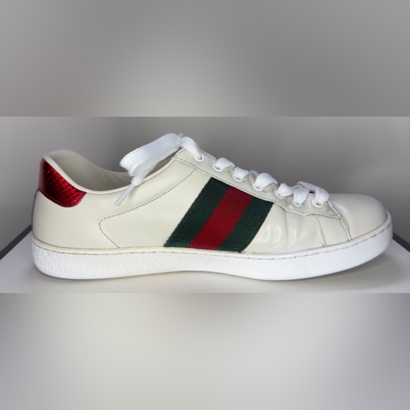 GUCCI Men's Ace White Leather Bee Embroidered Sneaker - Picture 11 of 11